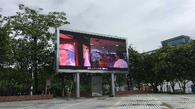 如何使用電腦連接遠(yuǎn)程控制室外LED顯示屏系統(tǒng)？